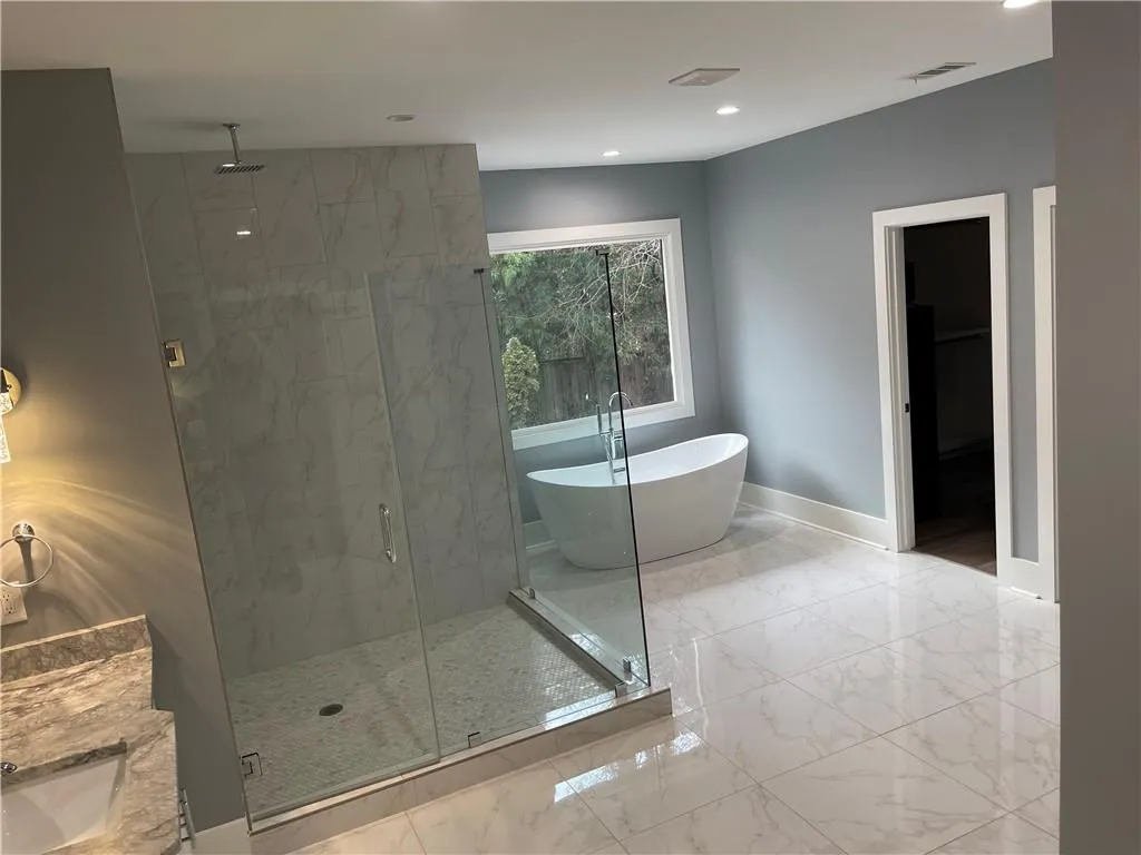 5410 High Point Road, Atlanta, Georgia 30342, 6 Bedrooms Bedrooms, ,5 BathroomsBathrooms,Residential,Sold,5410 High Point Road,7168533