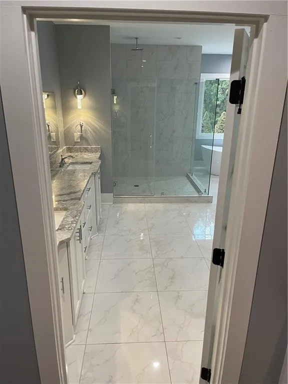 5410 High Point Road, Atlanta, Georgia 30342, 6 Bedrooms Bedrooms, ,5 BathroomsBathrooms,Residential,Sold,5410 High Point Road,7168533