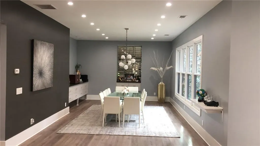 5410 High Point Road, Atlanta, Georgia 30342, 6 Bedrooms Bedrooms, ,5 BathroomsBathrooms,Residential,Sold,5410 High Point Road,7168533