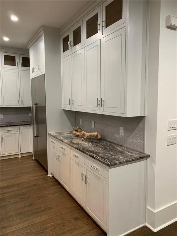 5410 High Point Road, Atlanta, Georgia 30342, 6 Bedrooms Bedrooms, ,5 BathroomsBathrooms,Residential,Sold,5410 High Point Road,7168533