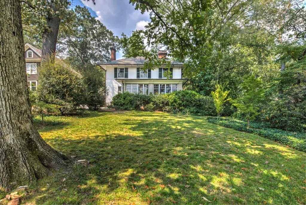 100 Peachtree Way Ne, Atlanta, Georgia 30305, 3 Bedrooms Bedrooms, ,2 BathroomsBathrooms,Residential,Sold,100 Peachtree Way Ne,5902050