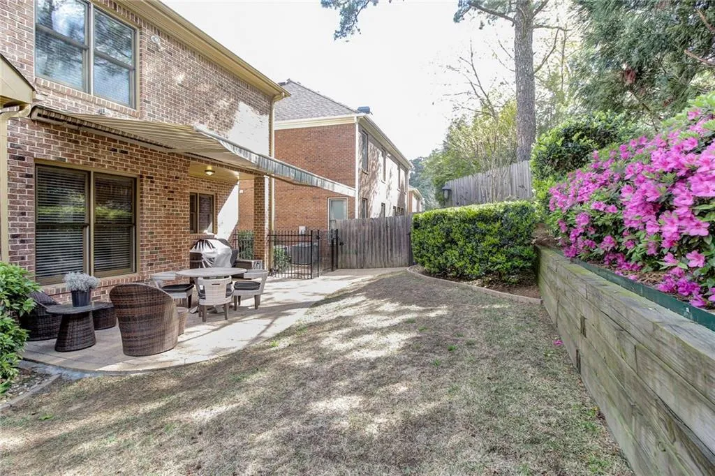 Georgia 30328, ,4 BathroomsBathrooms,Residential,Sold,5807739