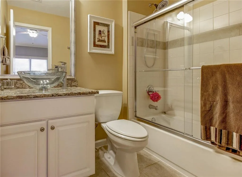 Georgia 30328, ,4 BathroomsBathrooms,Residential,Sold,5807739
