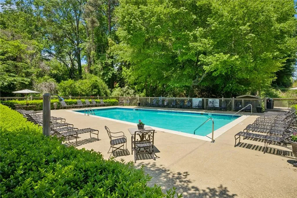 1445 Monroe Drive Ne Unit E-9, Atlanta, Georgia 30324, 1 Bedroom Bedrooms, 0 ,1 BathroomBathrooms,Residential,For Sale,1445 Monroe Drive Ne Unit E-9,7761011