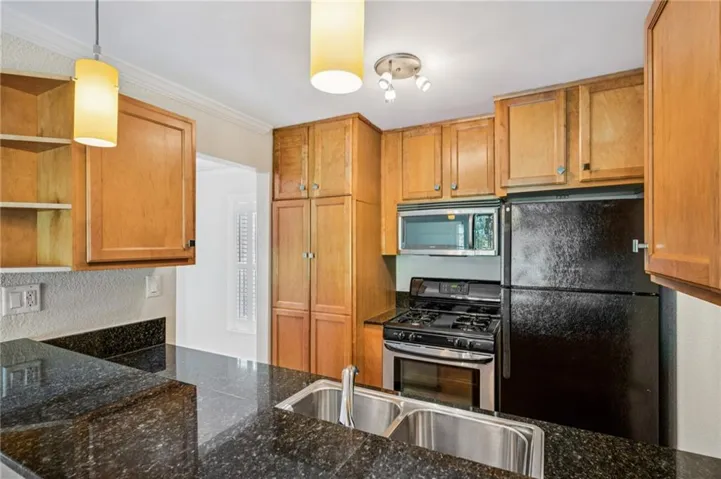 1445 Monroe Drive Ne Unit E-9, Atlanta, Georgia 30324