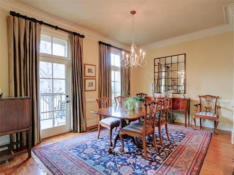 805 Creekgarden Court Unit 805, Atlanta, Georgia 30339, 3 Bedrooms Bedrooms, ,3 BathroomsBathrooms,Residential,Sold,805 Creekgarden Court Unit 805,5681860