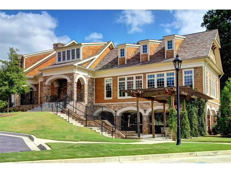 805 Creekgarden Court Unit 805, Atlanta, Georgia 30339, 3 Bedrooms Bedrooms, ,3 BathroomsBathrooms,Residential,Sold,805 Creekgarden Court Unit 805,5681860