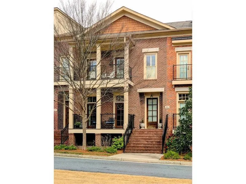 805 Creekgarden Court Unit 805, Atlanta, Georgia 30339, 3 Bedrooms Bedrooms, ,3 BathroomsBathrooms,Residential,Sold,805 Creekgarden Court Unit 805,5681860