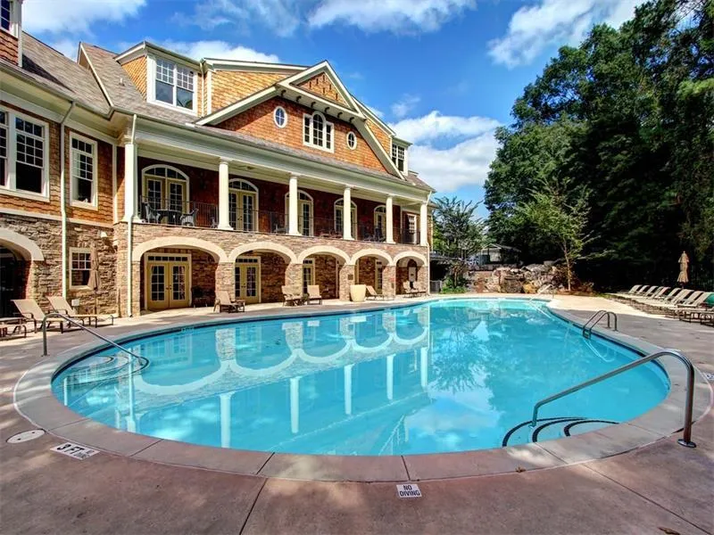 805 Creekgarden Court Unit 805, Atlanta, Georgia 30339, 3 Bedrooms Bedrooms, ,3 BathroomsBathrooms,Residential,Sold,805 Creekgarden Court Unit 805,5681860