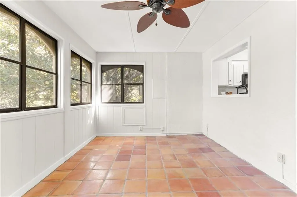 61 Lamsden Lane Nw, Atlanta, Georgia 30327, 2 Bedrooms Bedrooms, ,2 BathroomsBathrooms,Residential,For Sale,61 Lamsden Lane Nw,7670448