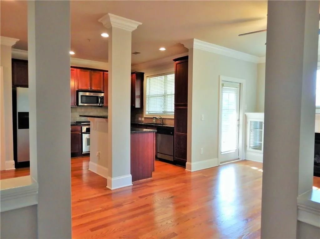 767 Berrydale Drive, Atlanta, Georgia 30328, 2 Bedrooms Bedrooms, ,2 BathroomsBathrooms,Residential,Sold,767 Berrydale Drive,5908580