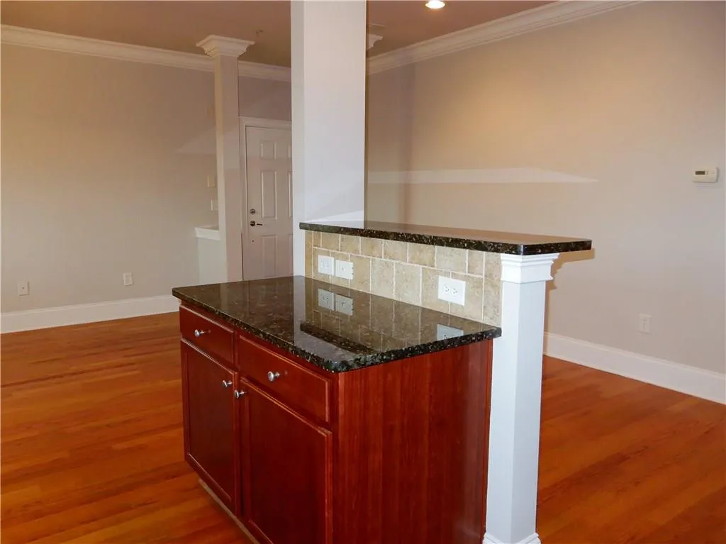 767 Berrydale Drive, Atlanta, Georgia 30328, 2 Bedrooms Bedrooms, ,2 BathroomsBathrooms,Residential,Sold,767 Berrydale Drive,5908580