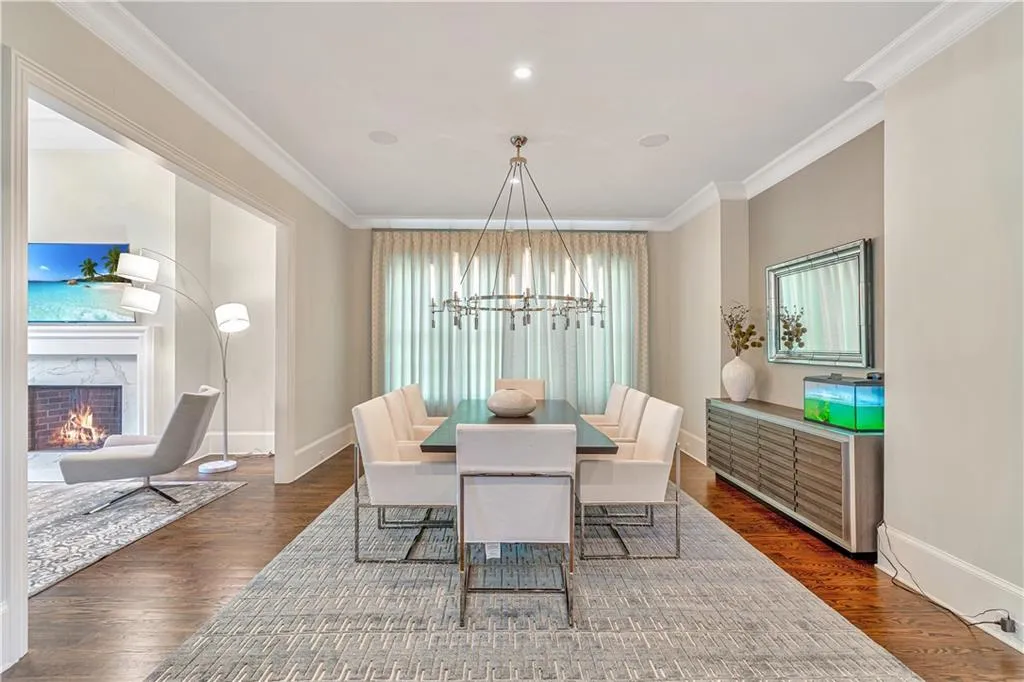 5445 Mount Vernon Parkway, Atlanta, Georgia 30327, 5 Bedrooms Bedrooms, ,5 BathroomsBathrooms,Residential,Sold,5445 Mount Vernon Parkway,6908163