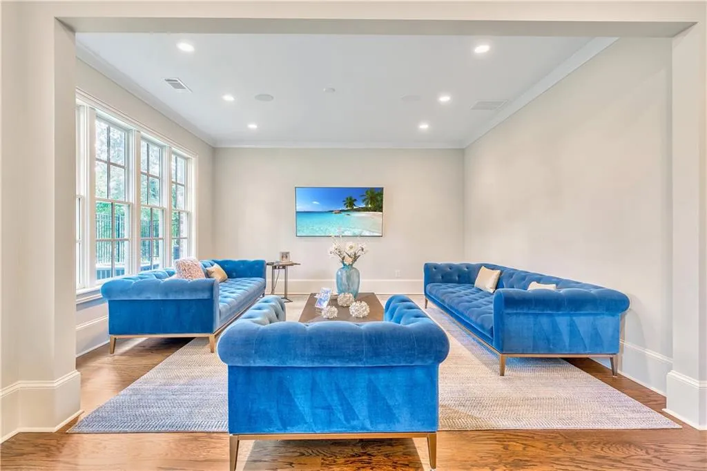 5445 Mount Vernon Parkway, Atlanta, Georgia 30327, 5 Bedrooms Bedrooms, ,5 BathroomsBathrooms,Residential,Sold,5445 Mount Vernon Parkway,6908163