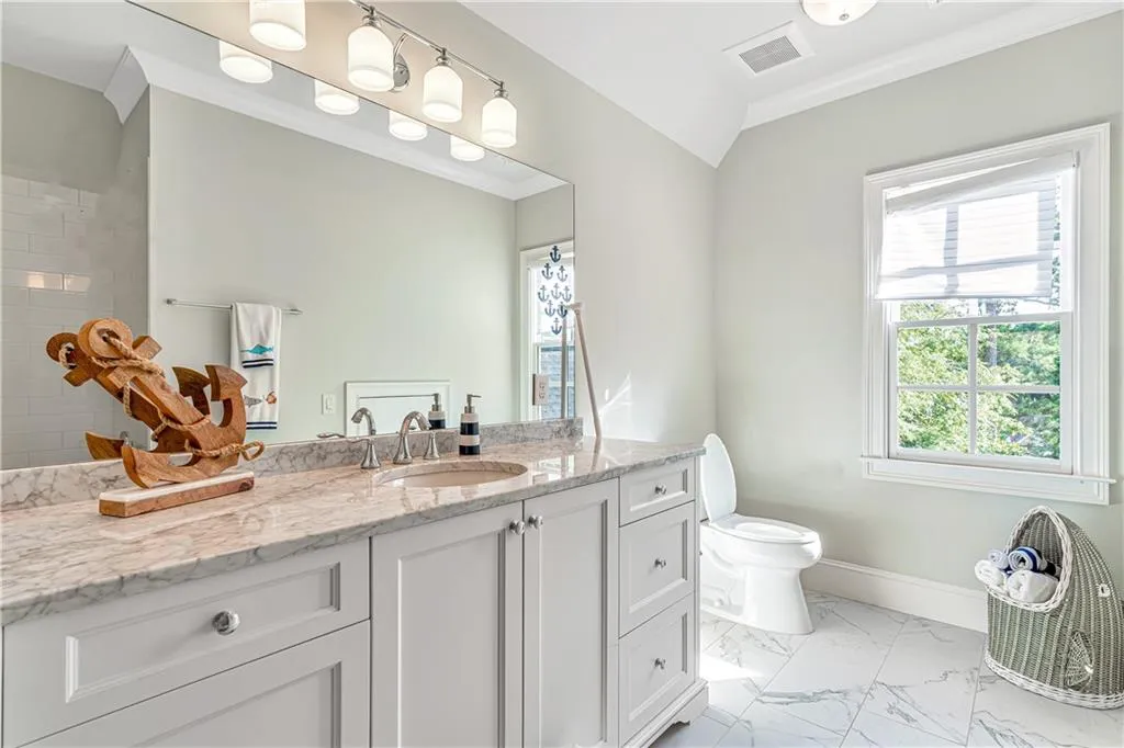 5445 Mount Vernon Parkway, Atlanta, Georgia 30327, 5 Bedrooms Bedrooms, ,5 BathroomsBathrooms,Residential,Sold,5445 Mount Vernon Parkway,6908163