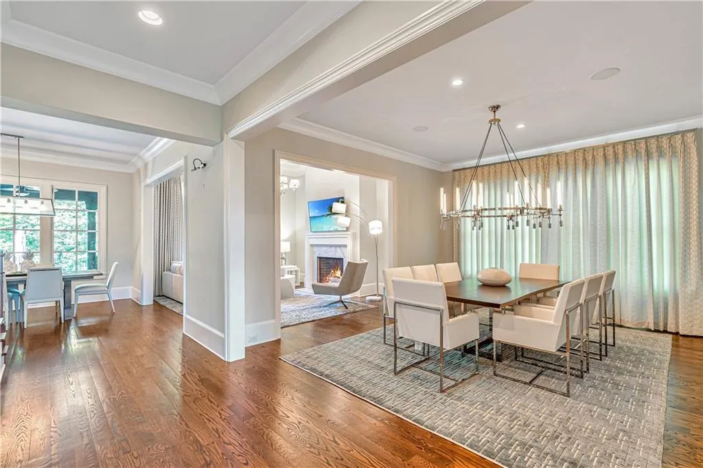 5445 Mount Vernon Parkway, Atlanta, Georgia 30327, 5 Bedrooms Bedrooms, ,5 BathroomsBathrooms,Residential,Sold,5445 Mount Vernon Parkway,6908163