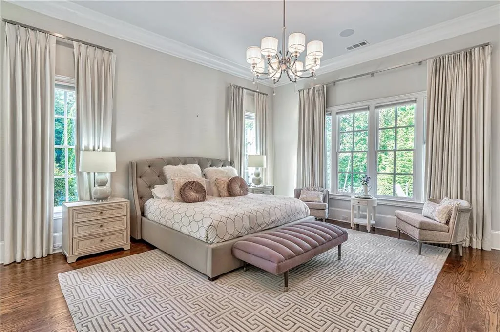 5445 Mount Vernon Parkway, Atlanta, Georgia 30327, 5 Bedrooms Bedrooms, ,5 BathroomsBathrooms,Residential,Sold,5445 Mount Vernon Parkway,6908163