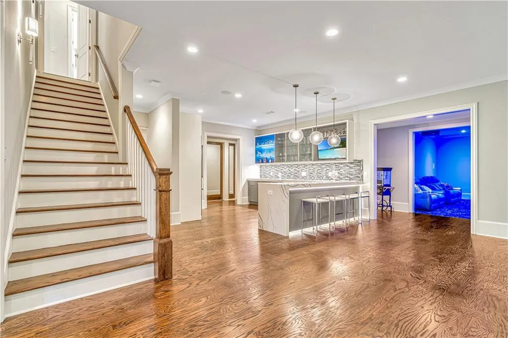 5445 Mount Vernon Parkway, Atlanta, Georgia 30327, 5 Bedrooms Bedrooms, ,5 BathroomsBathrooms,Residential,Sold,5445 Mount Vernon Parkway,6908163