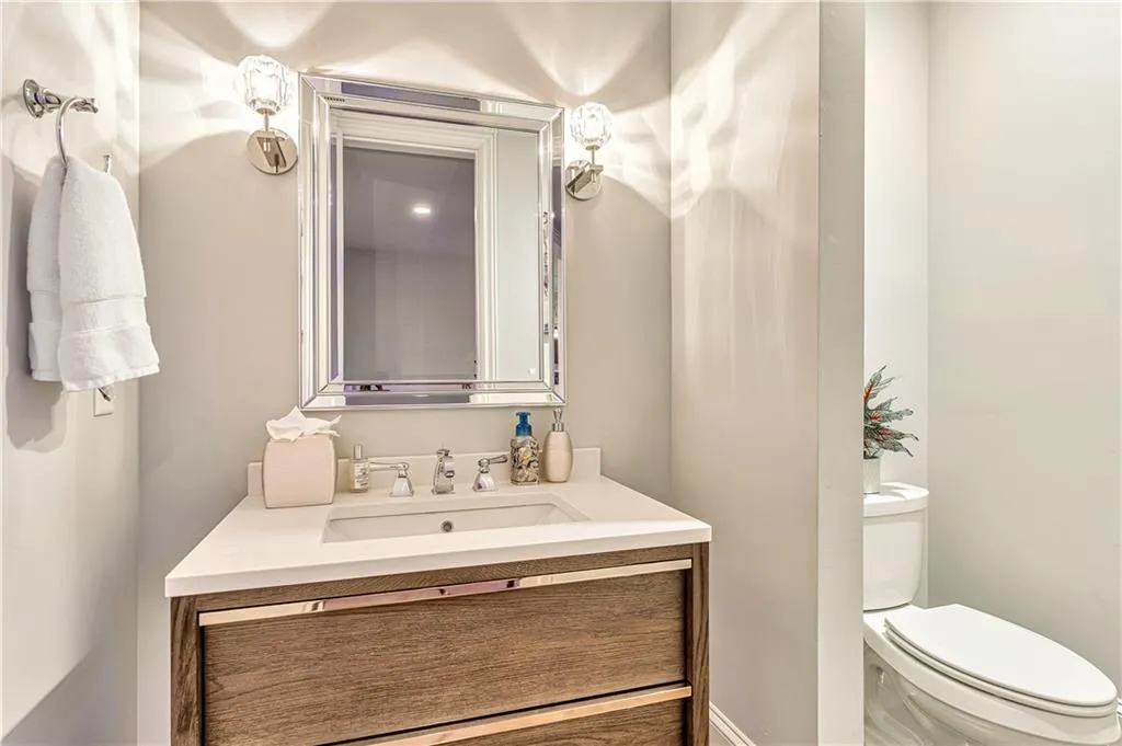 5445 Mount Vernon Parkway, Atlanta, Georgia 30327, 5 Bedrooms Bedrooms, ,5 BathroomsBathrooms,Residential,Sold,5445 Mount Vernon Parkway,6908163