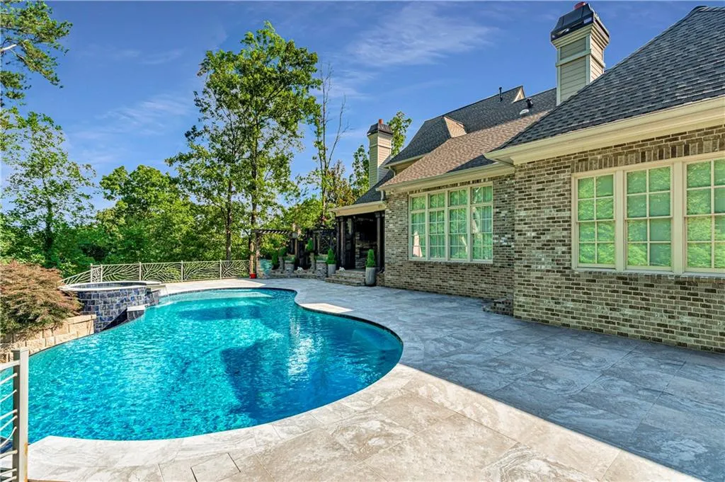 5445 Mount Vernon Parkway, Atlanta, Georgia 30327, 5 Bedrooms Bedrooms, ,5 BathroomsBathrooms,Residential,Sold,5445 Mount Vernon Parkway,6908163