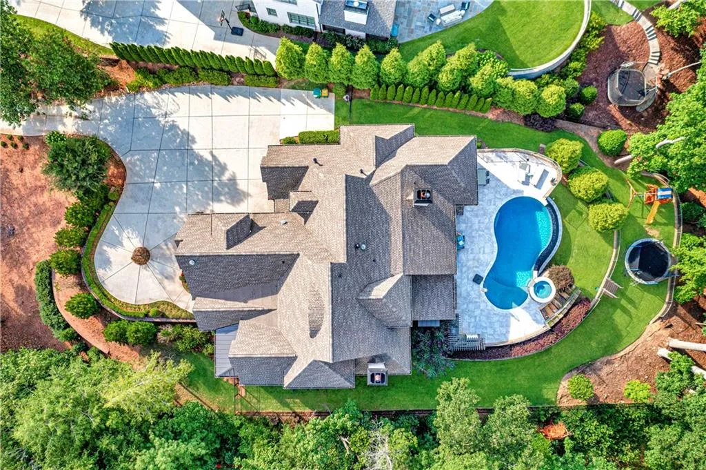 5445 Mount Vernon Parkway, Atlanta, Georgia 30327, 5 Bedrooms Bedrooms, ,5 BathroomsBathrooms,Residential,Sold,5445 Mount Vernon Parkway,6908163