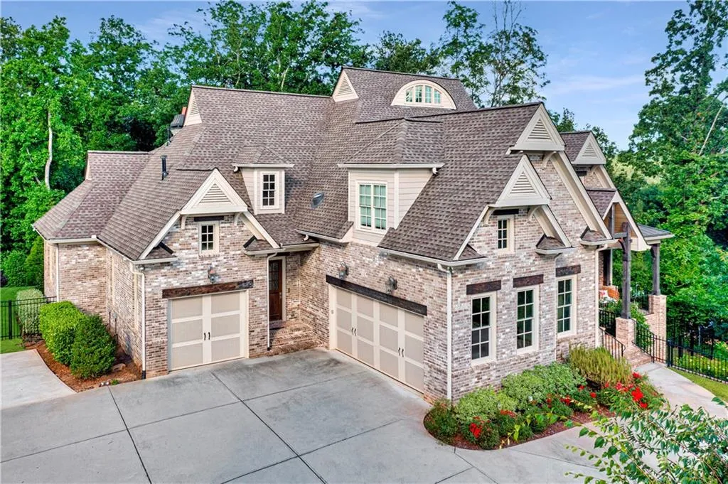 5445 Mount Vernon Parkway, Atlanta, Georgia 30327, 5 Bedrooms Bedrooms, ,5 BathroomsBathrooms,Residential,Sold,5445 Mount Vernon Parkway,6908163