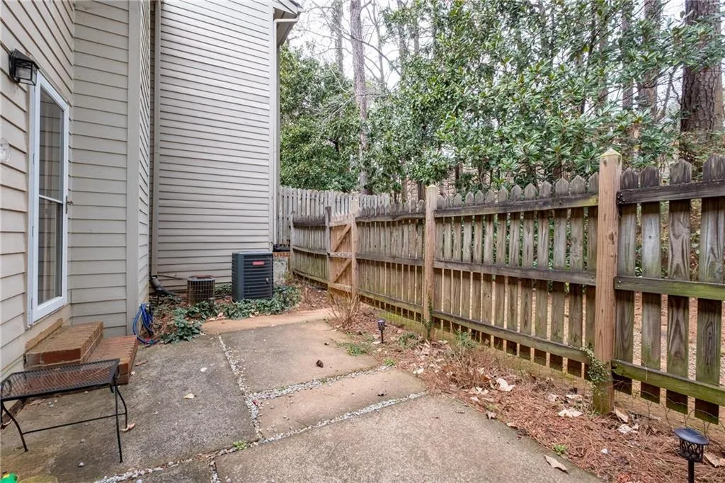 604 Brandywine Circle, Atlanta, Georgia 30350, 3 Bedrooms Bedrooms, ,2 BathroomsBathrooms,Residential,Sold,604 Brandywine Circle,7126200