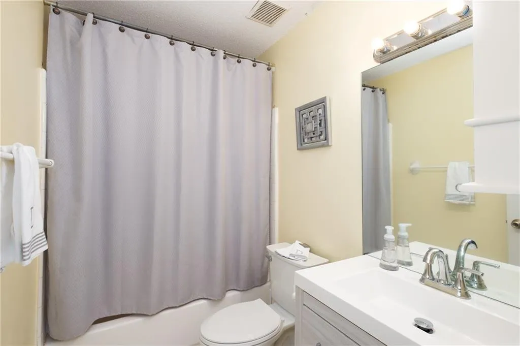 604 Brandywine Circle, Atlanta, Georgia 30350, 3 Bedrooms Bedrooms, ,2 BathroomsBathrooms,Residential,Sold,604 Brandywine Circle,7126200