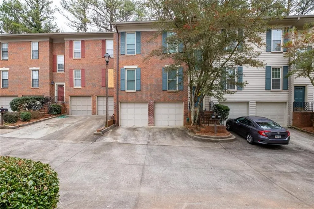 604 Brandywine Circle, Atlanta, Georgia 30350, 3 Bedrooms Bedrooms, ,2 BathroomsBathrooms,Residential,Sold,604 Brandywine Circle,7126200