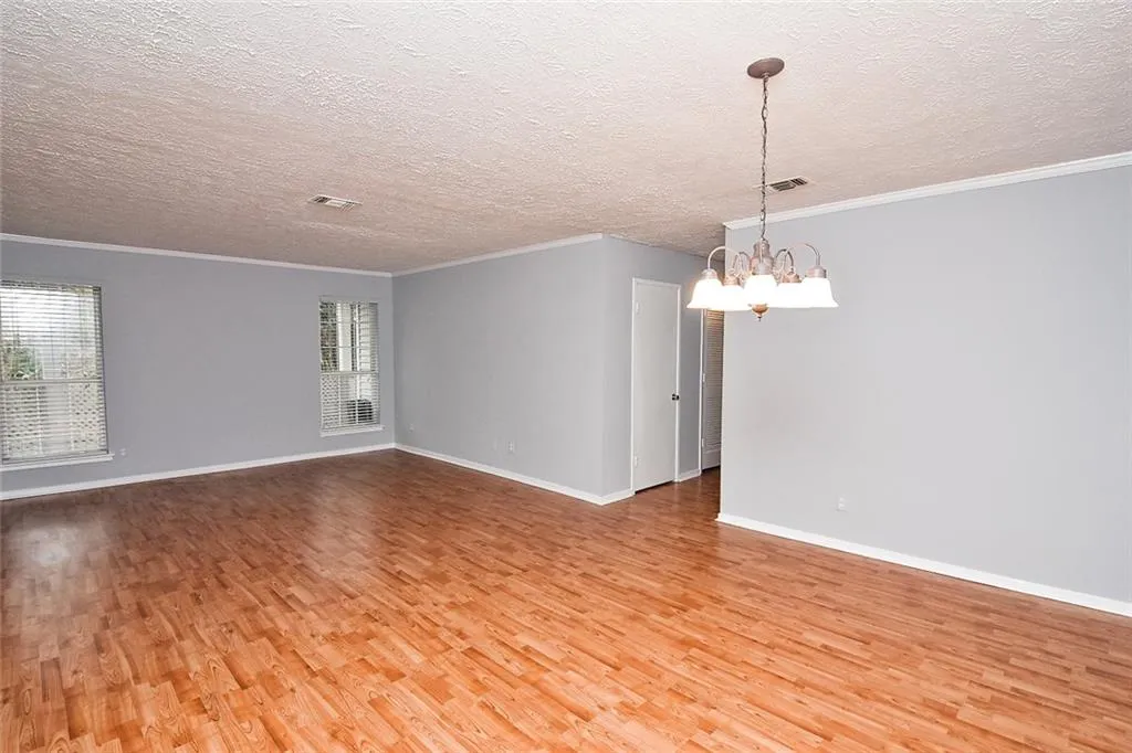 6802 Glenridge Drive Unit A, Sandy Springs, Georgia 30328, 2 Bedrooms Bedrooms, ,2 BathroomsBathrooms,Residential,Sold,6802 Glenridge Drive Unit A,6666483 6802 Glenridge Drive Unit A, Sandy Springs, Georgia 30328, 2 Bedrooms Bedrooms, ,2 BathroomsBathrooms,Residential,Sold,6802 Glenridge Drive Unit A,6666483