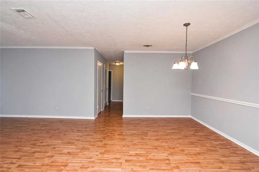 6802 Glenridge Drive Unit A, Sandy Springs, Georgia 30328, 2 Bedrooms Bedrooms, ,2 BathroomsBathrooms,Residential,Sold,6802 Glenridge Drive Unit A,6666483 6802 Glenridge Drive Unit A, Sandy Springs, Georgia 30328, 2 Bedrooms Bedrooms, ,2 BathroomsBathrooms,Residential,Sold,6802 Glenridge Drive Unit A,6666483