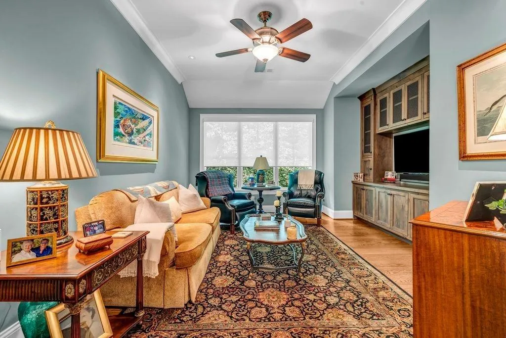 4584 Meadow Valley Drive, Sandy Springs, Georgia 30342, 6 Bedrooms Bedrooms, ,6 BathroomsBathrooms,Residential,For Sale,4584 Meadow Valley Drive,7721231