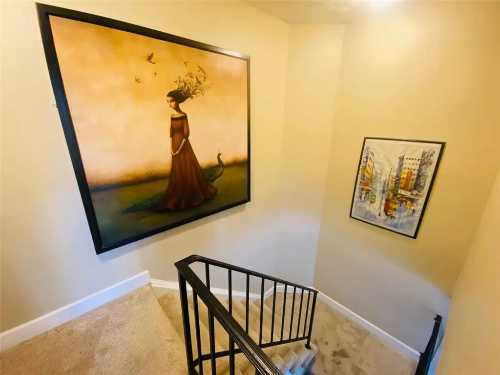 6980 Roswell Road Unit B5, Sandy Springs, Georgia 30328, 2 Bedrooms Bedrooms, ,1 BathroomBathrooms,Residential,Sold,6980 Roswell Road Unit B5,6936667
