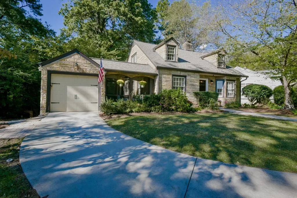 2190 Virginia Place Ne, Atlanta, Georgia 30305, 4 Bedrooms Bedrooms, ,2 BathroomsBathrooms,Residential,Sold,2190 Virginia Place Ne,5760984 2190 Virginia Place Ne, Atlanta, Georgia 30305, 4 Bedrooms Bedrooms, ,2 BathroomsBathrooms,Residential,Sold,2190 Virginia Place Ne,5760984