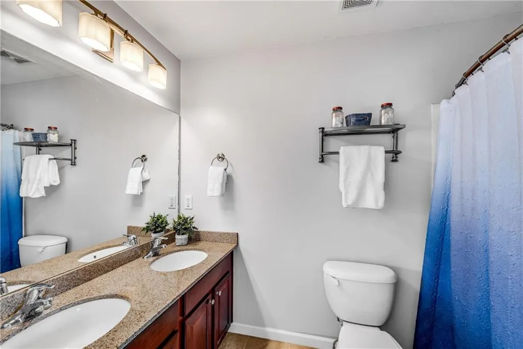 3039 Liberty Way, Atlanta, Georgia 30318, 3 Bedrooms Bedrooms, ,3 BathroomsBathrooms,Residential,For Sale,3039 Liberty Way,7611537