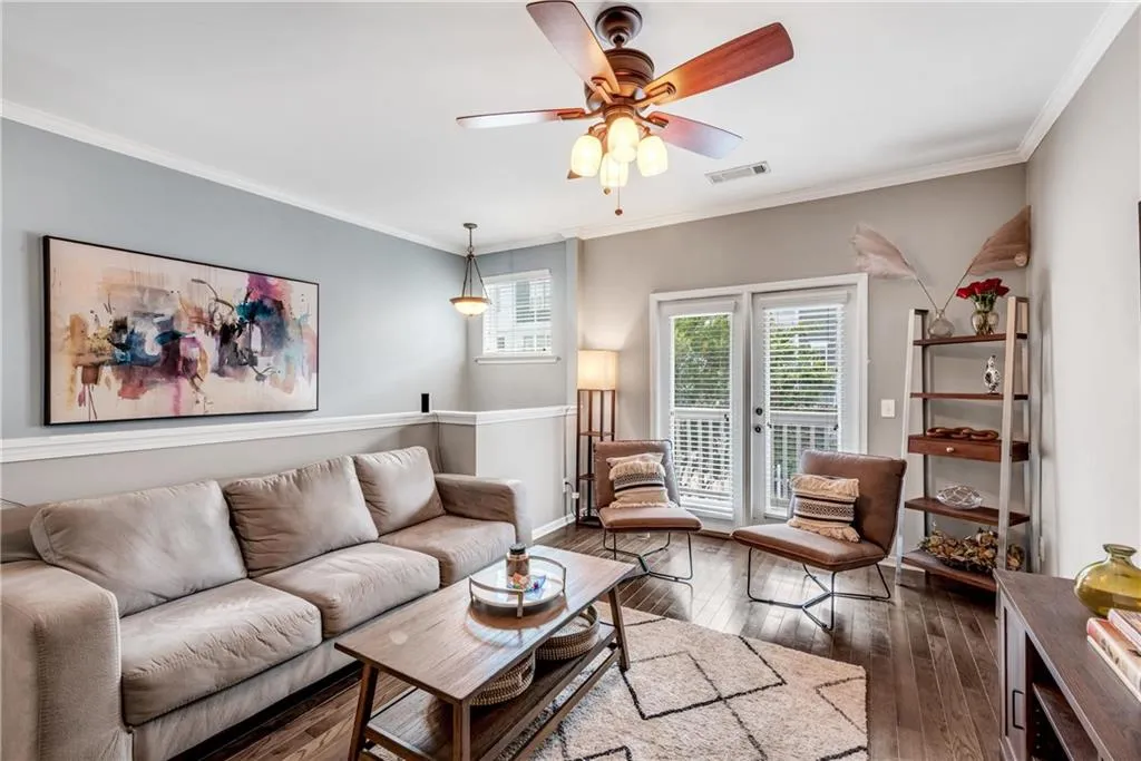 3039 Liberty Way, Atlanta, Georgia 30318, 3 Bedrooms Bedrooms, ,3 BathroomsBathrooms,Residential,For Sale,3039 Liberty Way,7611537