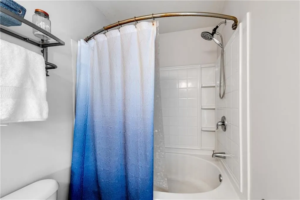 3039 Liberty Way, Atlanta, Georgia 30318, 3 Bedrooms Bedrooms, ,3 BathroomsBathrooms,Residential,For Sale,3039 Liberty Way,7611537