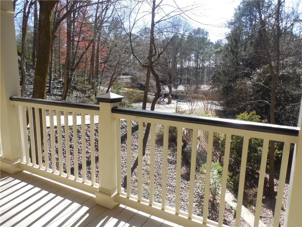9350 Huntcliff Trace, Sandy Springs, Georgia 30350, 5 Bedrooms Bedrooms, ,4 BathroomsBathrooms,Residential,Sold,9350 Huntcliff Trace,5774086