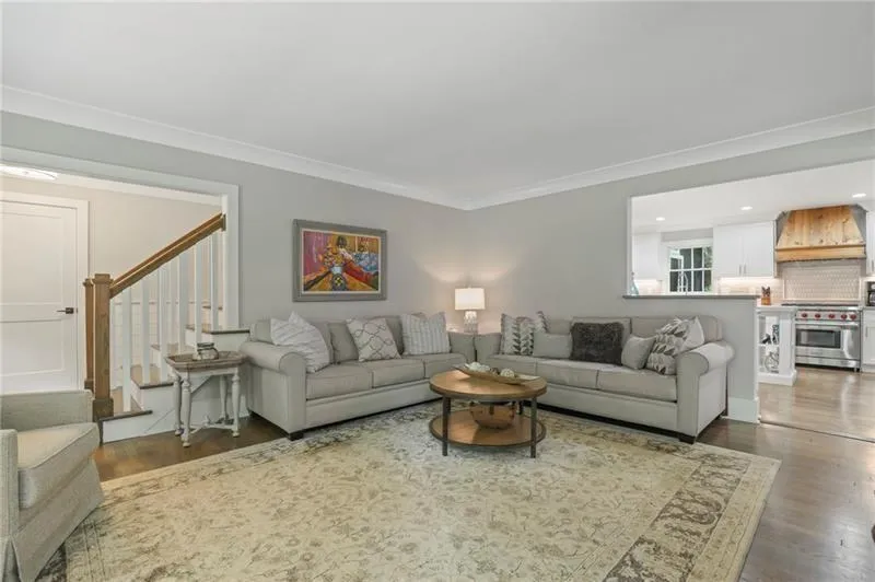 895 Edgewater Drive, Atlanta, Georgia 30328, 6 Bedrooms Bedrooms, ,4 BathroomsBathrooms,Residential,Sold,895 Edgewater Drive,6758715