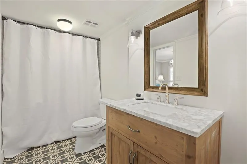 895 Edgewater Drive, Atlanta, Georgia 30328, 6 Bedrooms Bedrooms, ,4 BathroomsBathrooms,Residential,Sold,895 Edgewater Drive,6758715