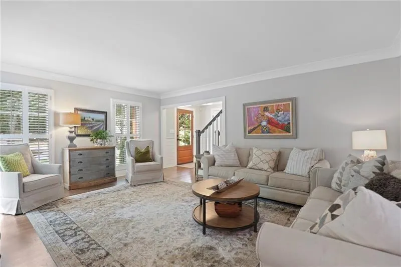 895 Edgewater Drive, Atlanta, Georgia 30328, 6 Bedrooms Bedrooms, ,4 BathroomsBathrooms,Residential,Sold,895 Edgewater Drive,6758715