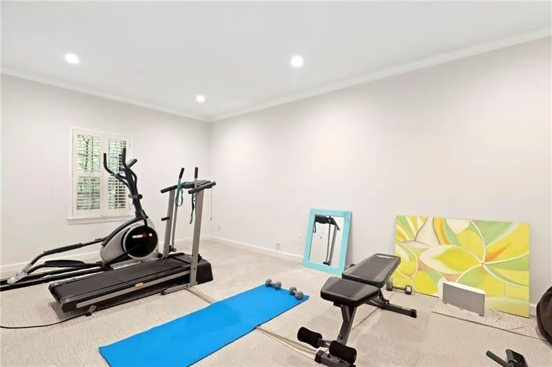 895 Edgewater Drive, Atlanta, Georgia 30328, 6 Bedrooms Bedrooms, ,4 BathroomsBathrooms,Residential,Sold,895 Edgewater Drive,6758715