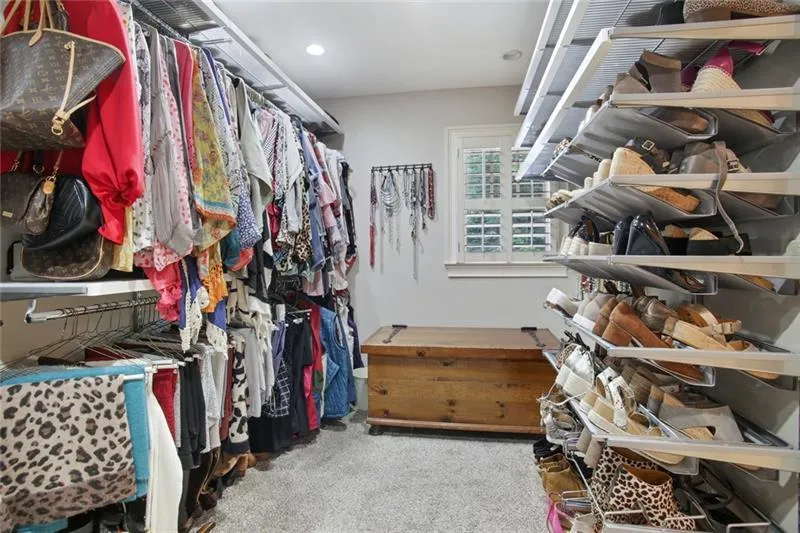 8240 Habersham Waters Road, Sandy Springs, Georgia 30350, 5 Bedrooms Bedrooms, ,6 BathroomsBathrooms,Residential,Sold,8240 Habersham Waters Road,6929048