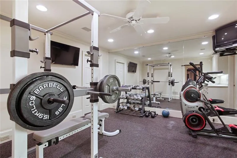 8240 Habersham Waters Road, Sandy Springs, Georgia 30350, 5 Bedrooms Bedrooms, ,6 BathroomsBathrooms,Residential,Sold,8240 Habersham Waters Road,6929048