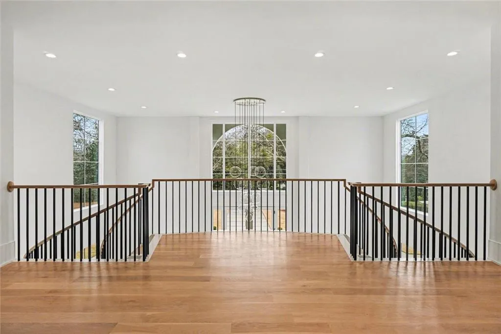 3206 Arden Road, Atlanta, Georgia 30305, 7 Bedrooms Bedrooms, 0 ,6 BathroomsBathrooms,Residential,For Sale,3206 Arden Road,7729698