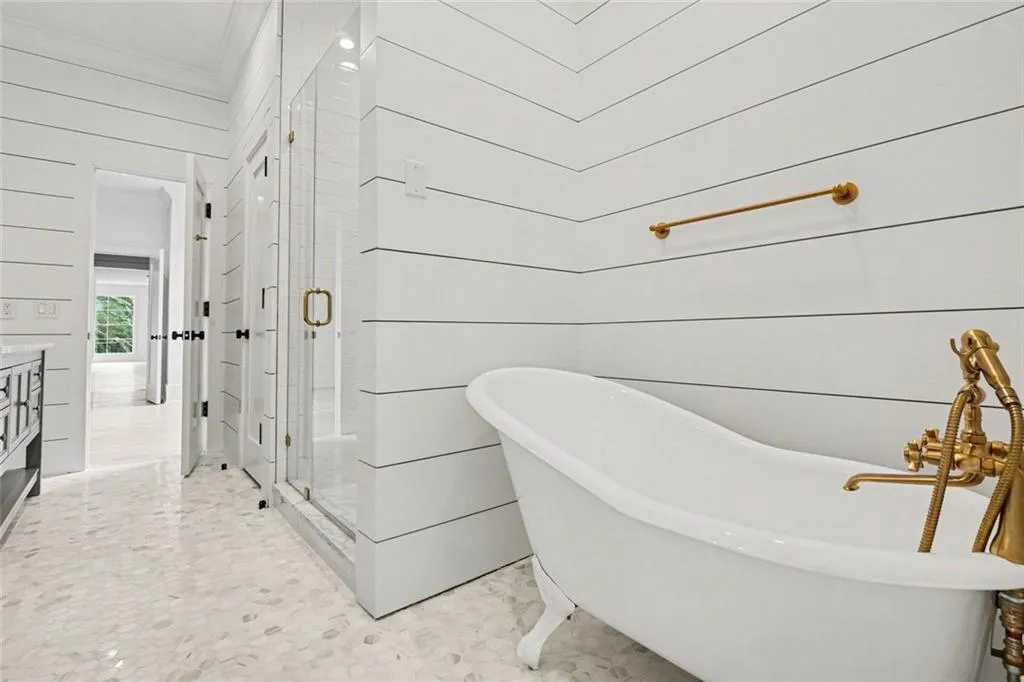 3206 Arden Road, Atlanta, Georgia 30305, 7 Bedrooms Bedrooms, 0 ,6 BathroomsBathrooms,Residential,For Sale,3206 Arden Road,7729698