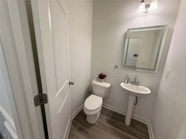 1170