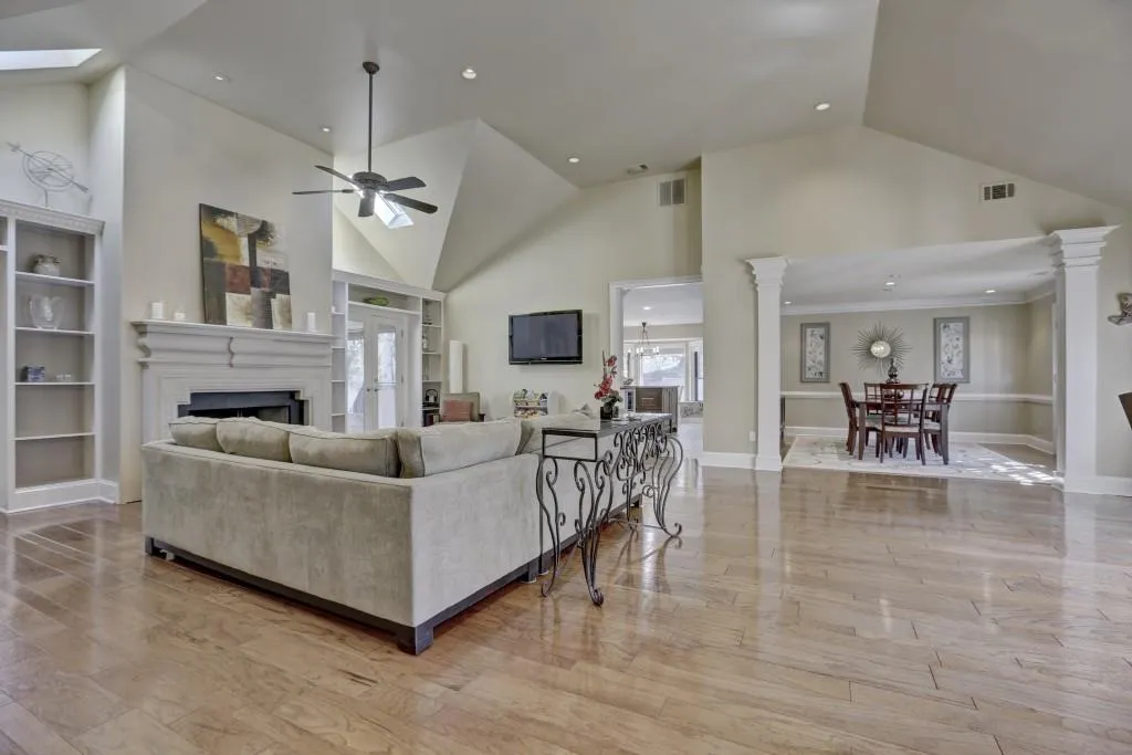 990 Clementstone Drive, Atlanta, Georgia 30342, 4 Bedrooms Bedrooms, ,3 BathroomsBathrooms,Residential,Sold,990 Clementstone Drive,5819326