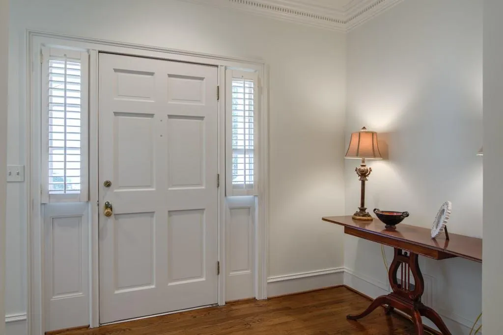 5652 River Oaks Place, Atlanta, Georgia 30327, 3 Bedrooms Bedrooms, ,2 BathroomsBathrooms,Residential,Sold,5652 River Oaks Place,5666796