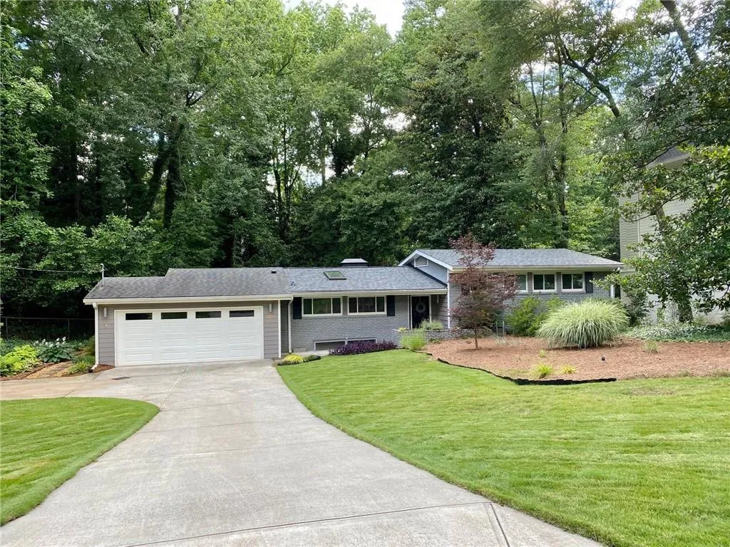 6358 Vernon Woods Drive, Sandy Springs, Georgia 30328, 3 Bedrooms Bedrooms, ,2 BathroomsBathrooms,Residential,Sold,6358 Vernon Woods Drive,6747924